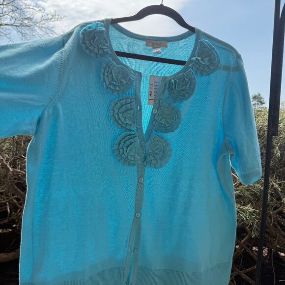 CJ Banks Women's Plus Size 1X Short Sleeve Cardigan with Rosette Design NWT Blue - Picture 3 of 12